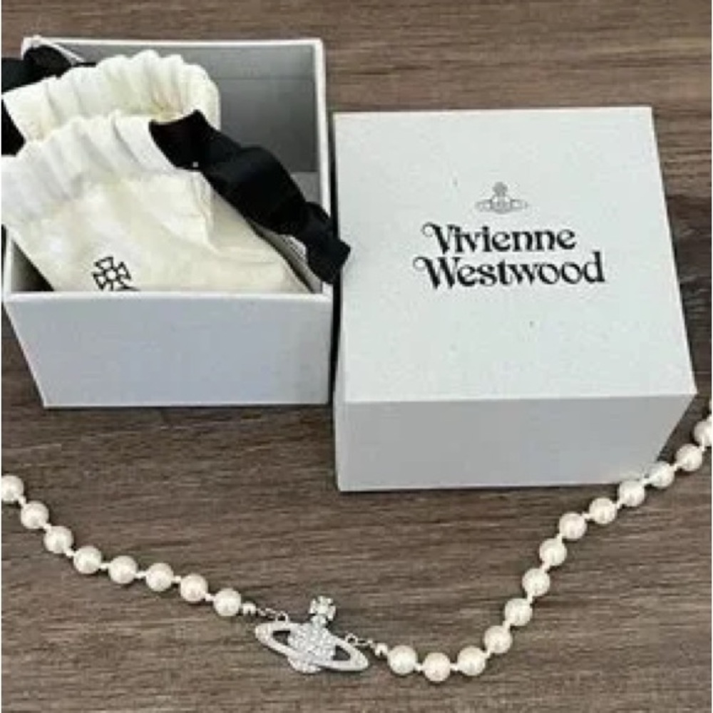 Vivienne Westwood Silver Mini Bas Relief Pearl Choker - Picture 2 of 5